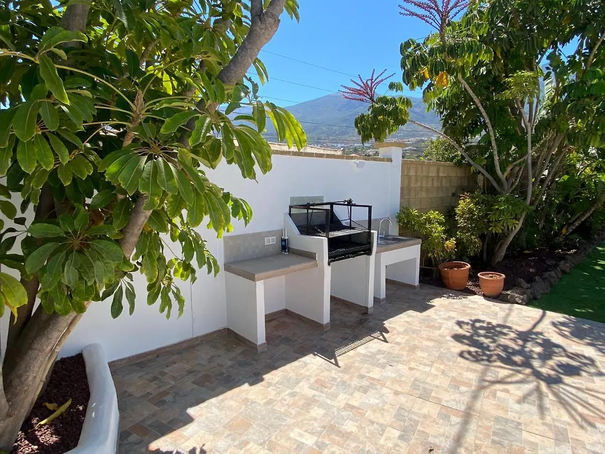 Arafo Sunset Villa 0*,